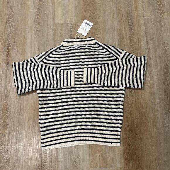 Everlane navy and white striped - Picture 2 of 3